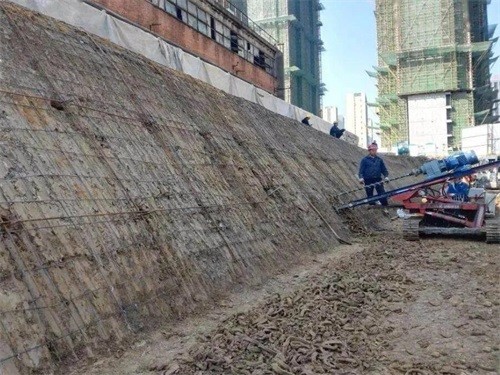 汉台建筑边坡支护